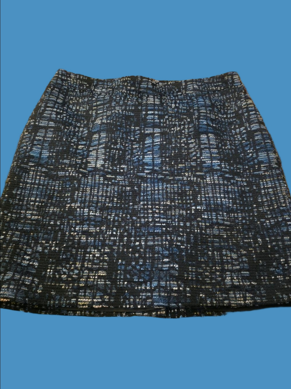 4/$67 Deal! Ann Taylor Textured Blue and Black Mini Skirt